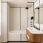 Pavillon Faubourg Saint-germain & 5* Parijs
