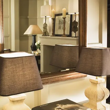 מלון Pavillon Faubourg Saint-germain &