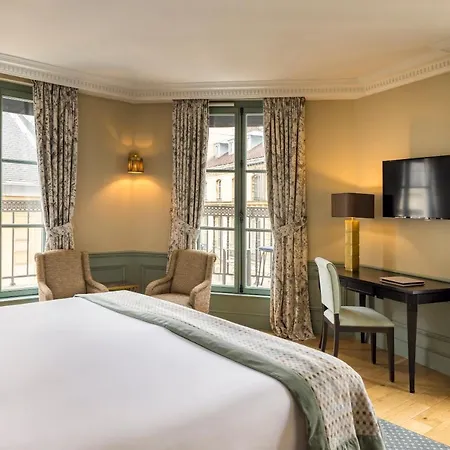 Pavillon Faubourg Saint-germain & Hotel