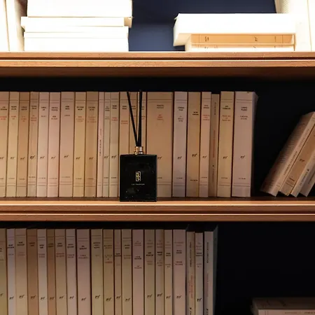 Pavillon Faubourg Saint-germain & Hotel 5*