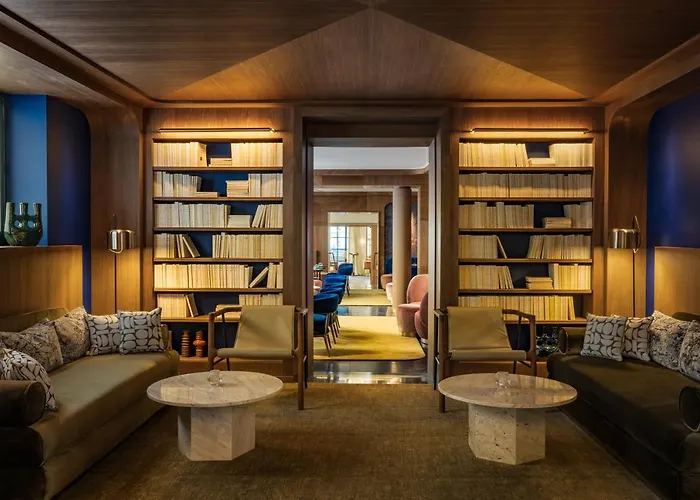 Pavillon Faubourg Saint-germain & Hotel