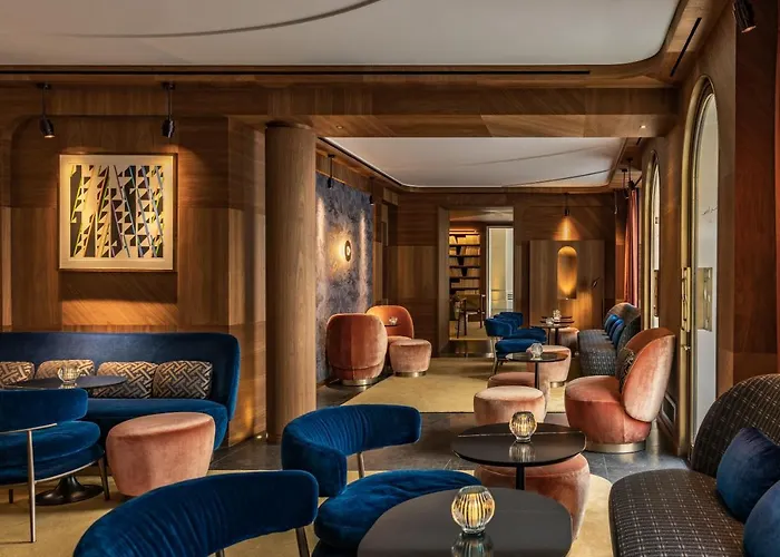 Pavillon Faubourg Saint-germain & 5*