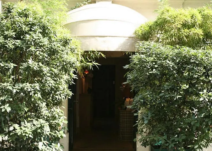 Pavillon Faubourg Saint-germain & 5* Paris