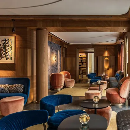 Pavillon Faubourg Saint-germain & 5*