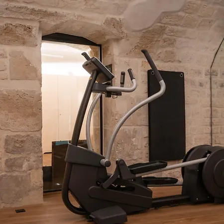 Pavillon Faubourg Saint-germain & فندق