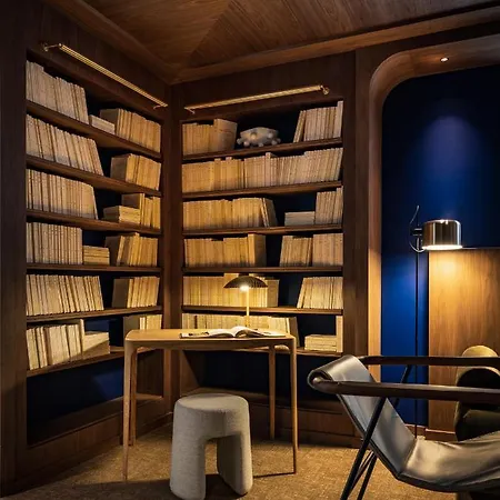 Pavillon Faubourg Saint-germain & 5* Parijs