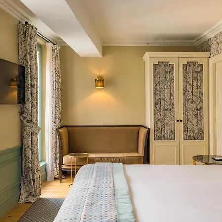 Pavillon Faubourg Saint-germain & Hotel 5*